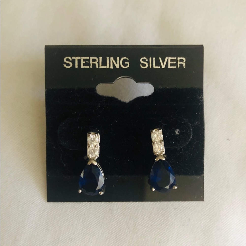 Blue zirconia stud earring